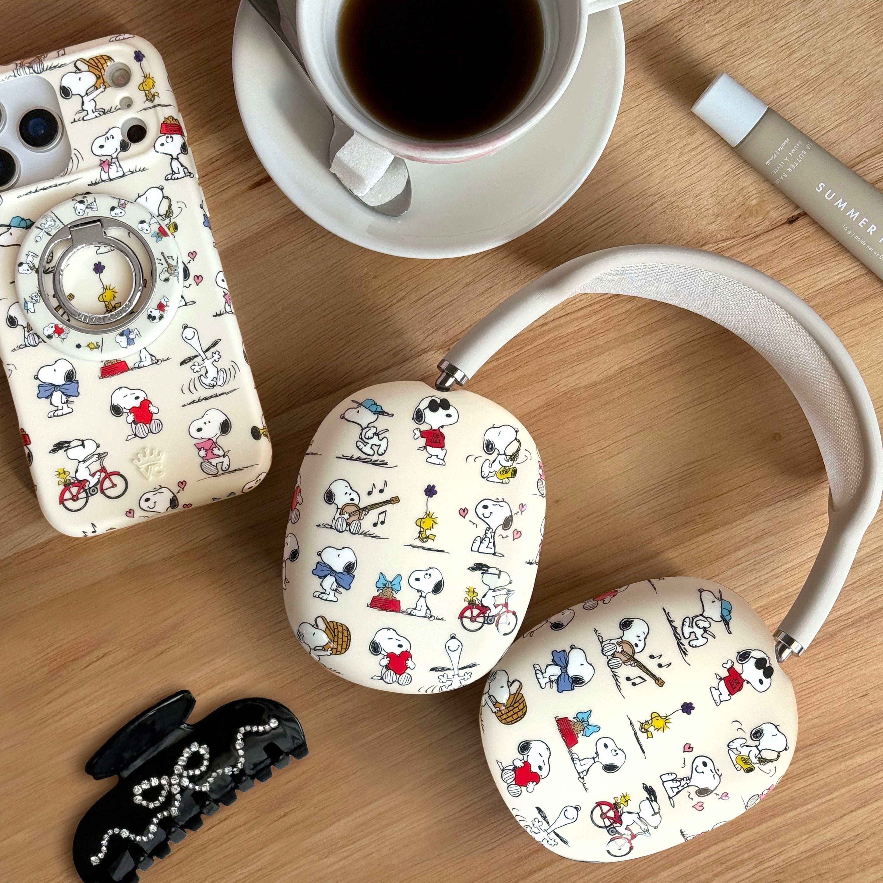 Snoopy Moods AirPod Max Case
